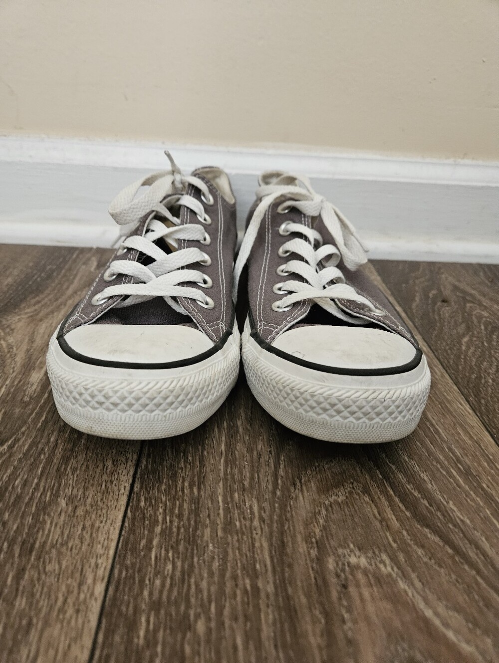 Converse All Star Womens Gray Canvas Lace-Up Sneakers, Size 8.5